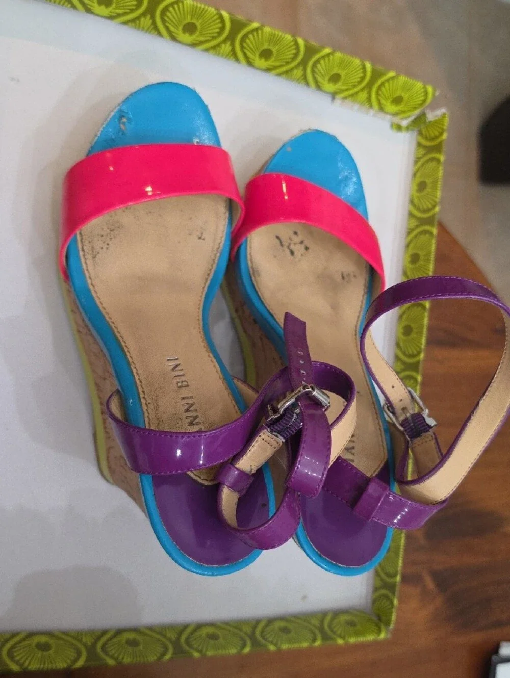 Gianni Bini Pink Purple Blue Colorblock Wedge Sandals